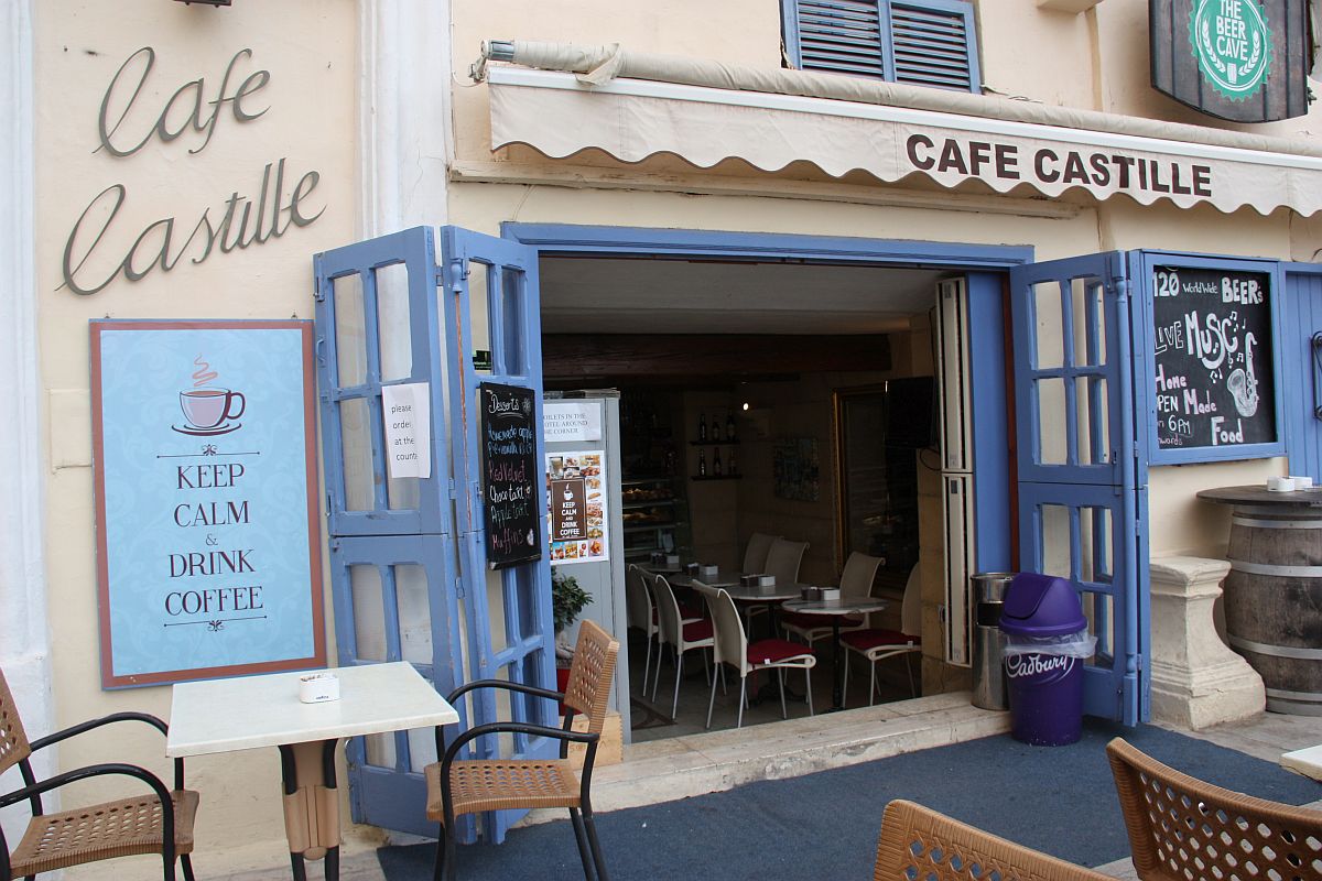 Delightful coffee shop at the corner of Castille Square in Valletta